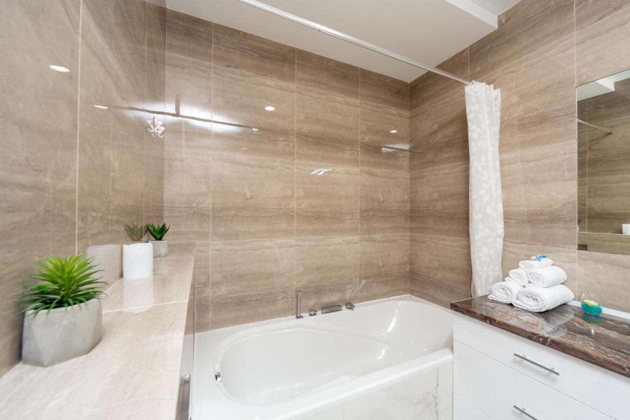 VIP apartment c панорамой моря, ЖК Новый Берег Одеса Екстер'єр фото