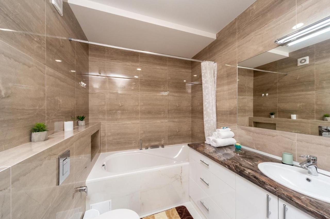 VIP apartment c панорамой моря, ЖК Новый Берег Одеса Екстер'єр фото